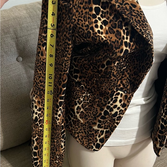 Leopard Print Velvet Blazer Focus 2000 size 4 - Picture 5 of 6
